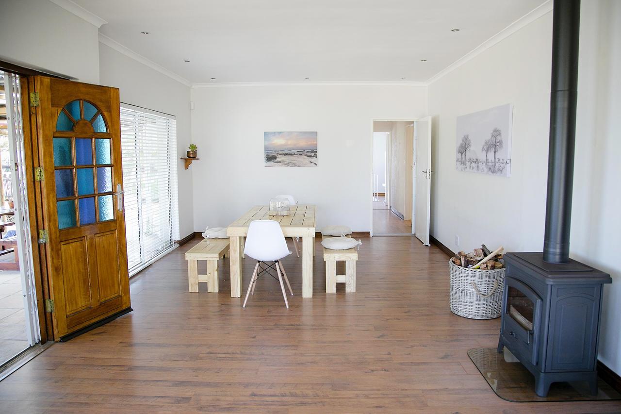 Amazing Beach House In Melkbos! Van Riebeeckstrand Exterior photo